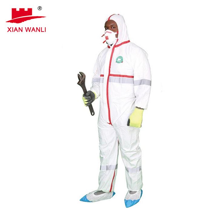 White Disposable Safety Coverall for Surgical Operation